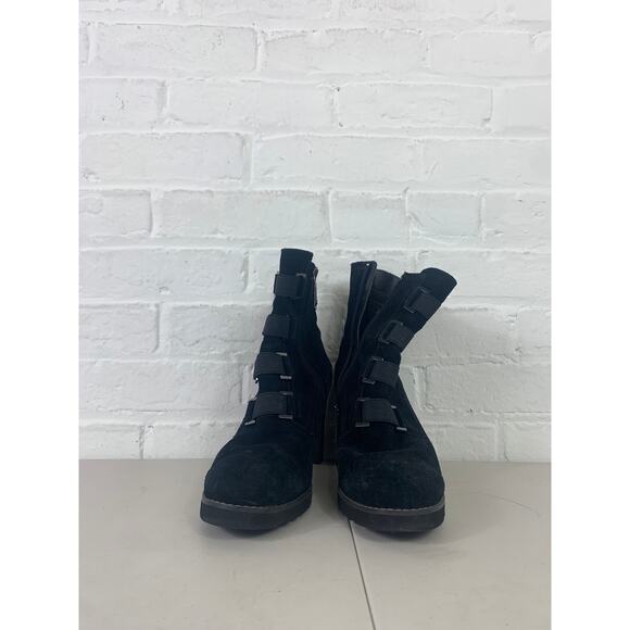 Blondo Women's Reilly Waterproof Boots Block Heel Almond Toe Black Size 9.5M - Picture 1 of 8